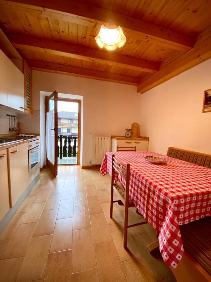 Casa Ortensia Pellizzano Exterior foto